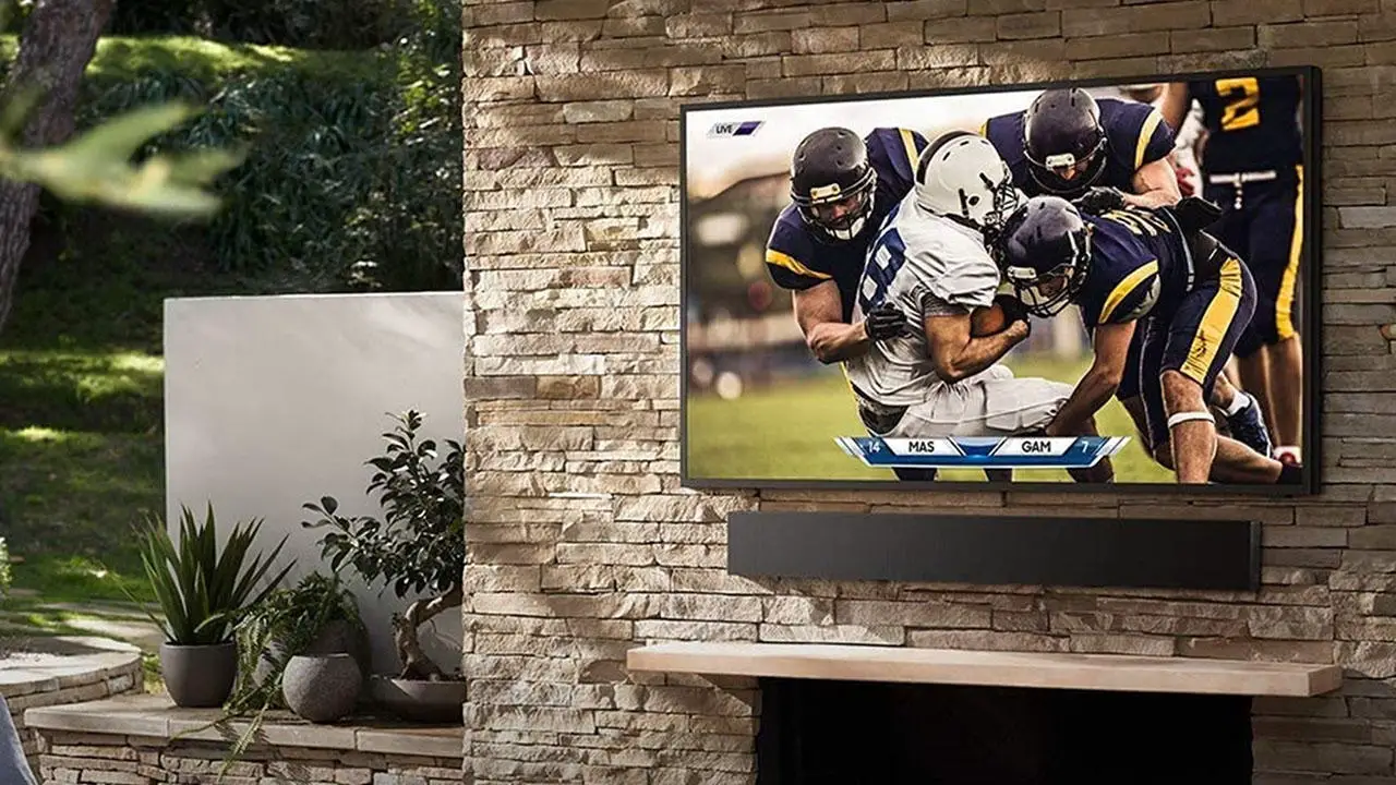 7 of the Best Samsung Outdoor TVs for 2023