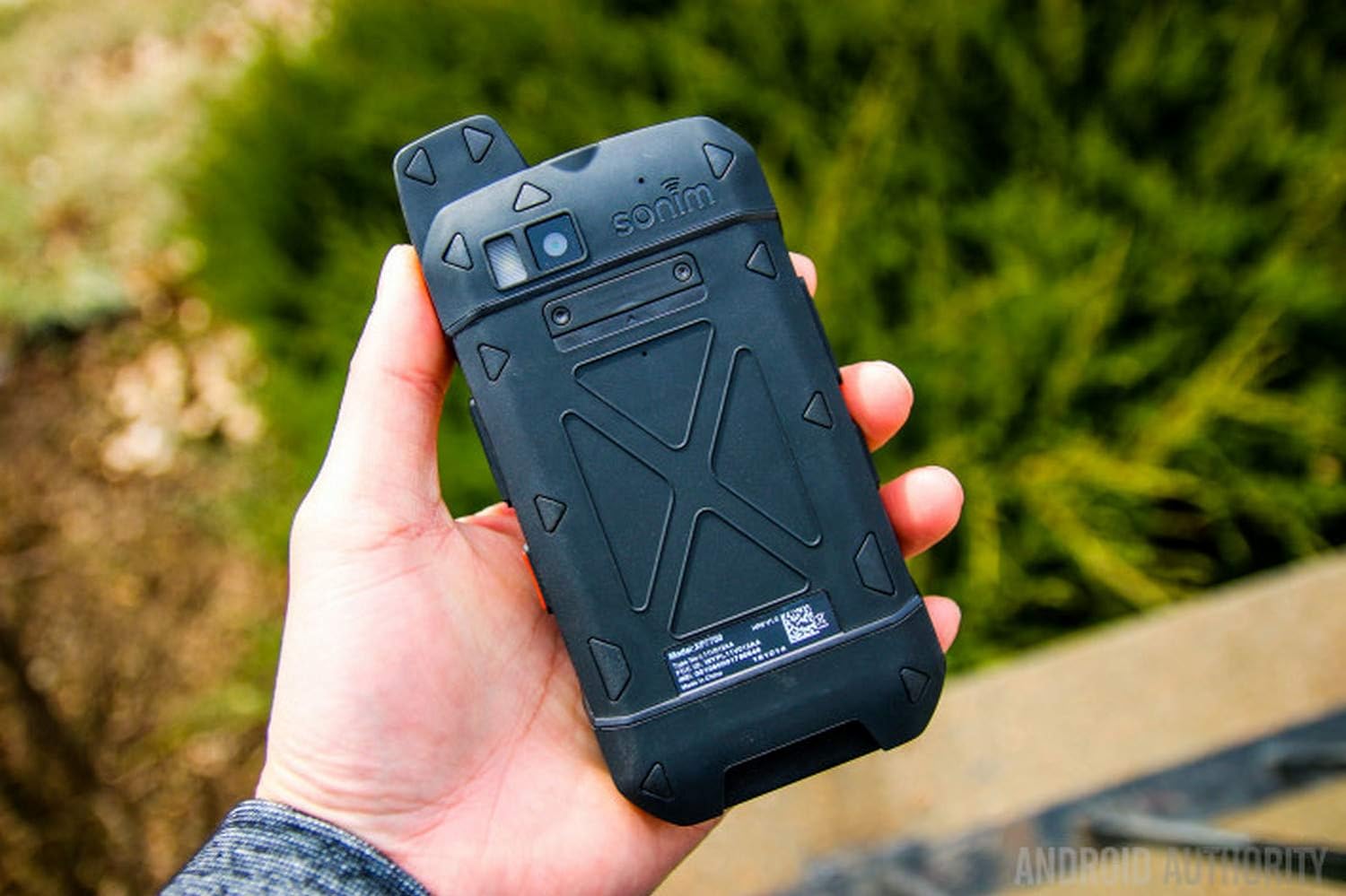 Sonim XP7