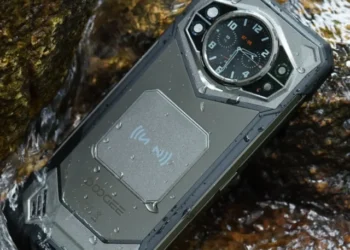 Doogee S200 rugged outdoor smartphone